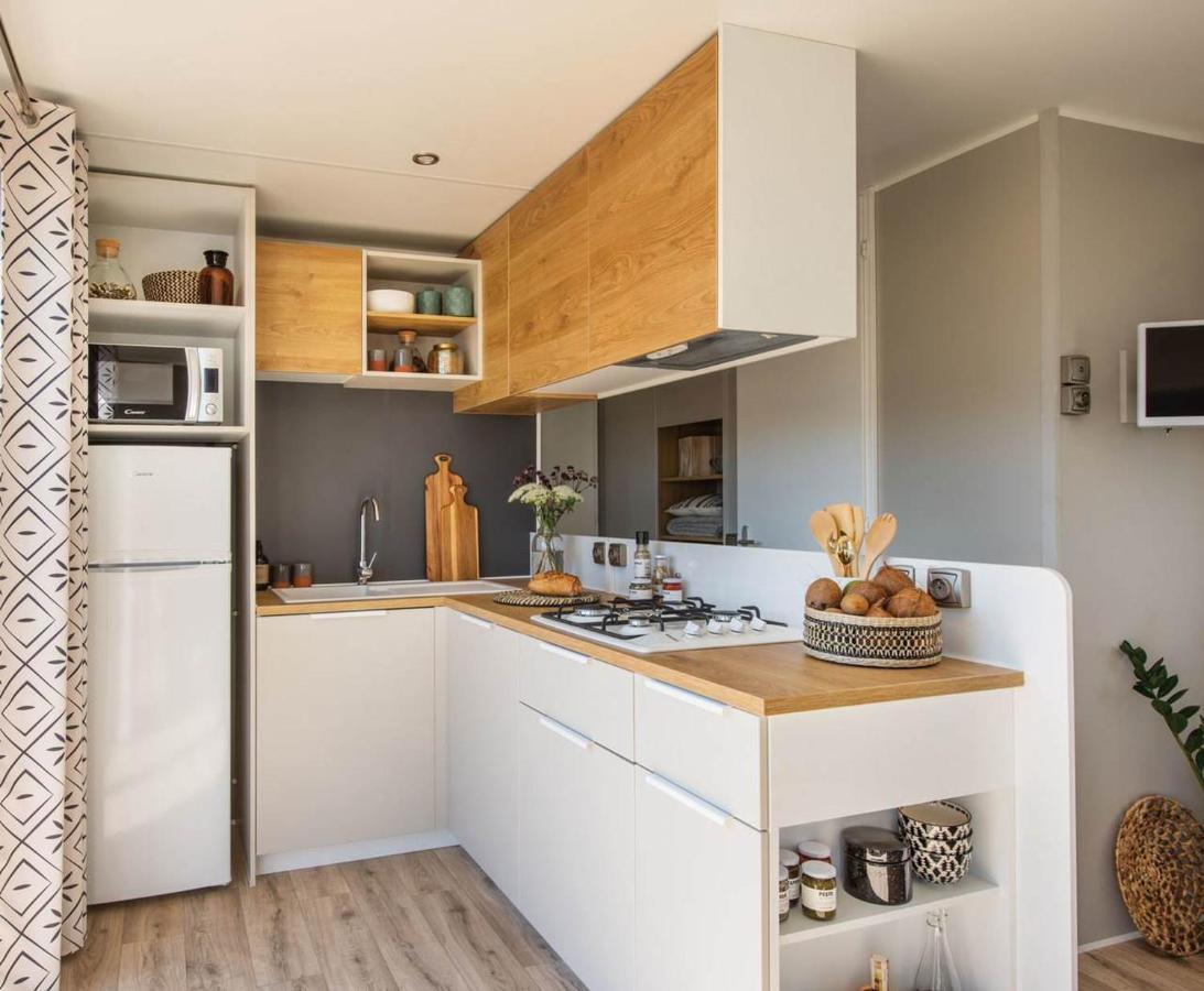 Domaine Des Ormes By Home From Home Дол-де-Бретан Екстериор снимка